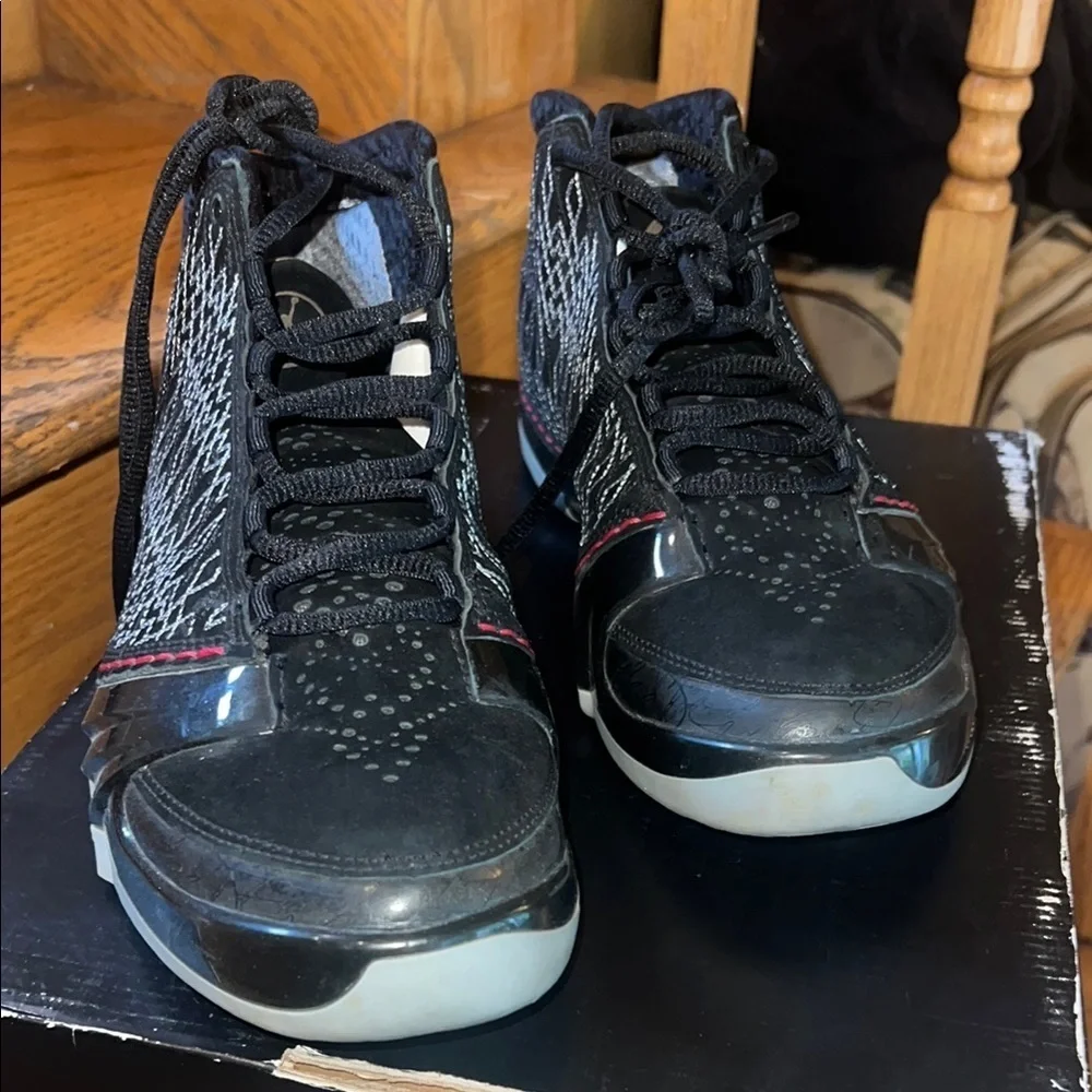 Air Jordan xx3 excellent condition with box Jordan Black Sneakers Classic Design